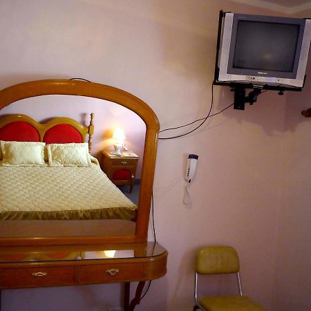 סלטה Hotel Las Rosas מראה חיצוני תמונה