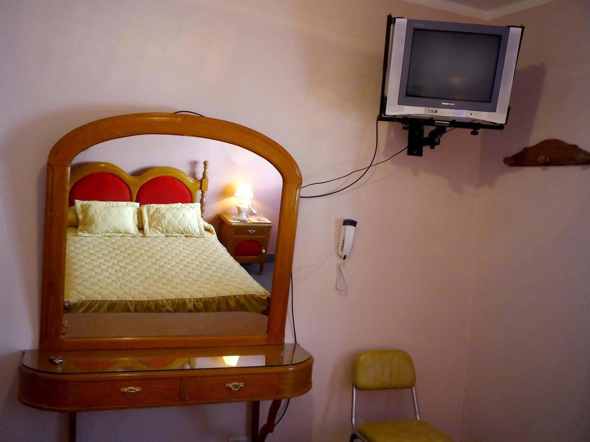 סלטה Hotel Las Rosas מראה חיצוני תמונה